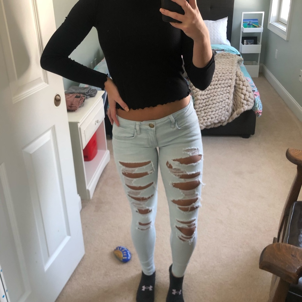 AE Ripped Jeans